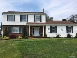 2910 Hillbrook Dr, Eden, NY 14057