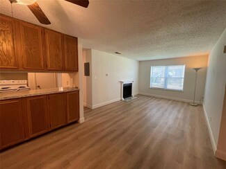 2200 E Trinity Mills Rd Unit 505, Carrollton, TX 75006