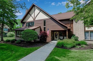 5299 Chestnut Ridge Rd Unit E, Orchard Park, NY 14127