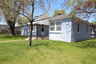 3704 Laurel Ave, Altoona, WI 54720