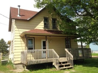 513 Mill Ave NE, Montgomery, MN 56069
