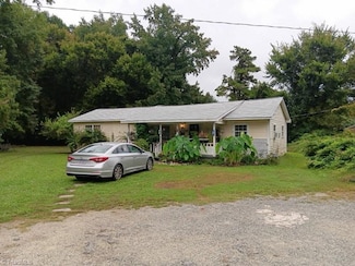 2503 W Vandalia Rd, Greensboro, NC 27407