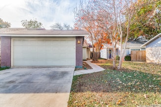 6822 Mountain Spring St, San Antonio, TX 78249