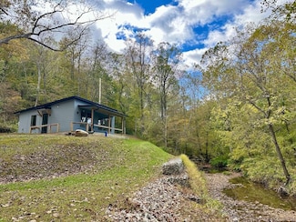 50 Sweet Grape Run Rd, Walton, WV 25286