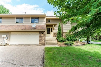 7291 Pontiac Cir, Chanhassen, MN 55317