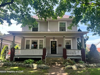 709 E Front St, Berwick, PA 18603