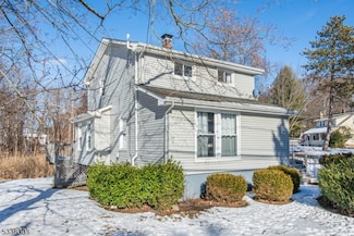 290 Fox Hill Rd, Denville, NJ 07834