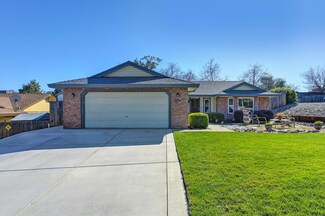 2204 Glacier Dr, Rocklin, CA 95677