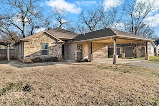 203 E 4th St, Dodd City, TX 75438