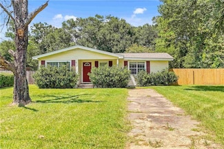 20 Robbie Ln, Saraland, AL 36571