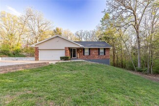 114 Cedarosa, Festus, MO 63028