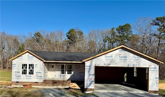 4563 Happy Hollow Rd, Asheboro, NC 27205