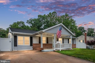 1276 Cronin Dr, Woodbridge, VA 22191