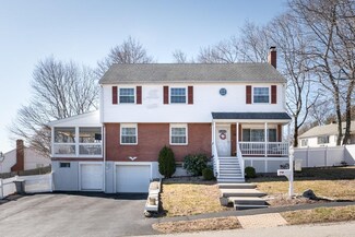 40 Hobbs Rd, Waltham, MA 02452