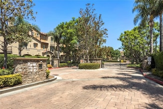 6272 Cristal Ln, Mira Loma, CA 91752