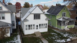 975 Hudson Rd, Saint Paul, MN 55106