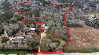 9942 Calvary Rd, Willis, TX 77318