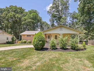 10020 Eastlake Dr, Fairfax, VA 22032