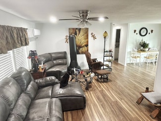 7501 142nd Ave Unit 595, Largo, FL 33771