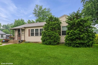 718 Atwood St S, Shakopee, MN 55379