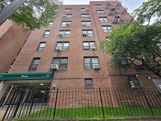 33-06 92nd St Unit 6M, Jackson Heights, NY 11372