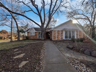 2201 Shady Meadow Ct, Arlington, TX 76013