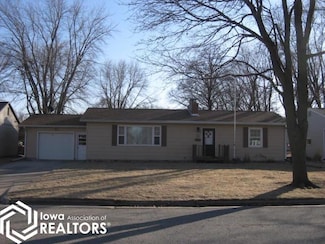 907 3rd Ave NW, Pocahontas, IA 50574