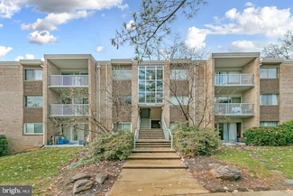 8003 Chanute Place Unit 12, Falls Church, VA 22042