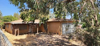 8566 Atlas View Dr, Santee, CA 92071