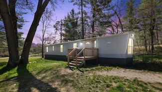 22840 W Kendaville Rd, Pierson, MI 49339