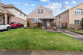 154-43 25th Dr, Flushing, NY 11354