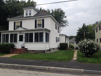1060 Merrill St, Manchester, NH 03103