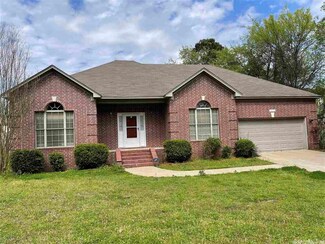 8902 Herndon Rd, Little Rock, AR 72204