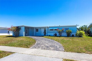 2548 Starlite Ln, Port Charlotte, FL 33952