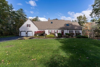 37 Rouleau Dr, Somersworth, NH 03878