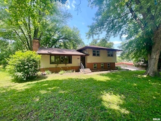 2412 W 3rd St, Coal Valley, IL 61240
