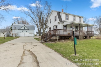 4123 Fillmore Rd, Holland, MI 49423