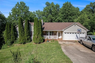 3338 Pennington Point Dr, Gainesville, GA 30507