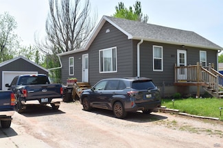 3921 Sunset Dr, Rapid City, SD 57702