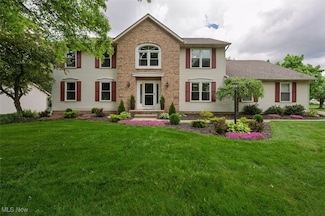 2809 Aylesbury St NW, North Canton, OH 44720