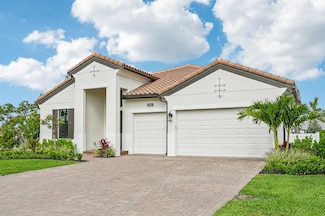 13621 Le Christine Dr, Palm Beach Gardens, FL 33412