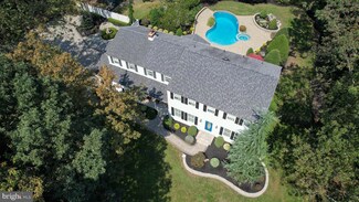 3 Forest Hills Dr, Medford, NJ 08055