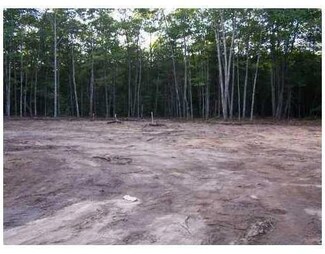 56 New Rd, Lyman, ME 04002