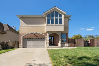 916 Elmdale Rd, Glenview, IL 60025