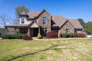 963 Ashport Rd, Jackson, TN 38305
