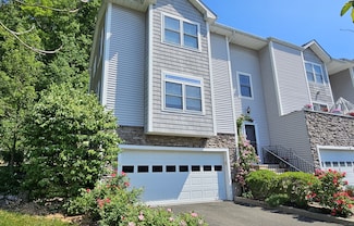 46 Stetson Place Unit 46, Danbury, CT 06811
