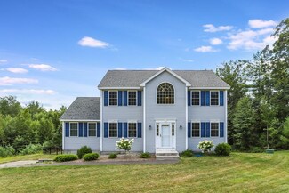 12 Sydney Ln, Epping, NH 03042