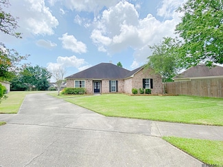 5131 Landing Ct, Baton Rouge, LA 70820