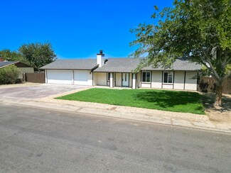 16243 Valeport Ave, Lancaster, CA 93535