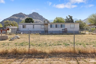 7958 Harmony Ln, Onyx, CA 93255